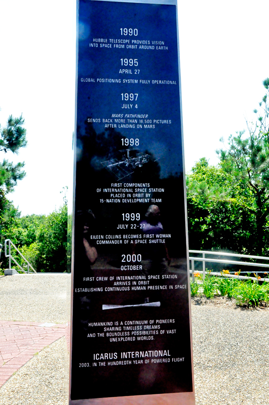 Pylon 14 - Monument to a Century of Flight
